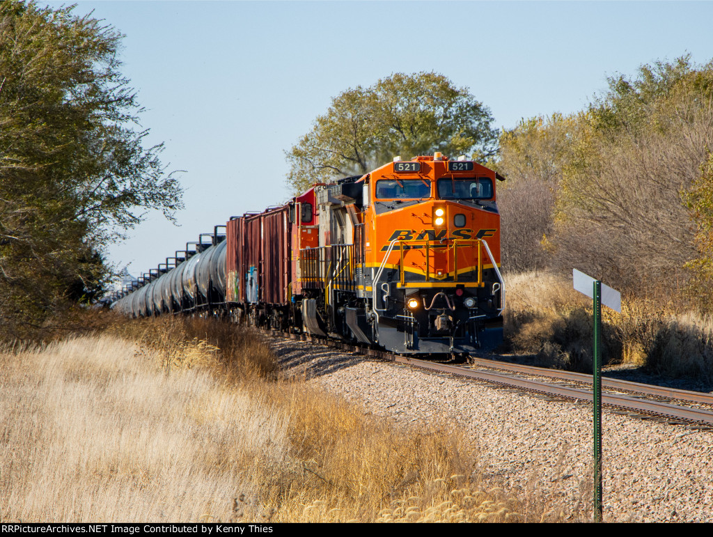 BNSF 521